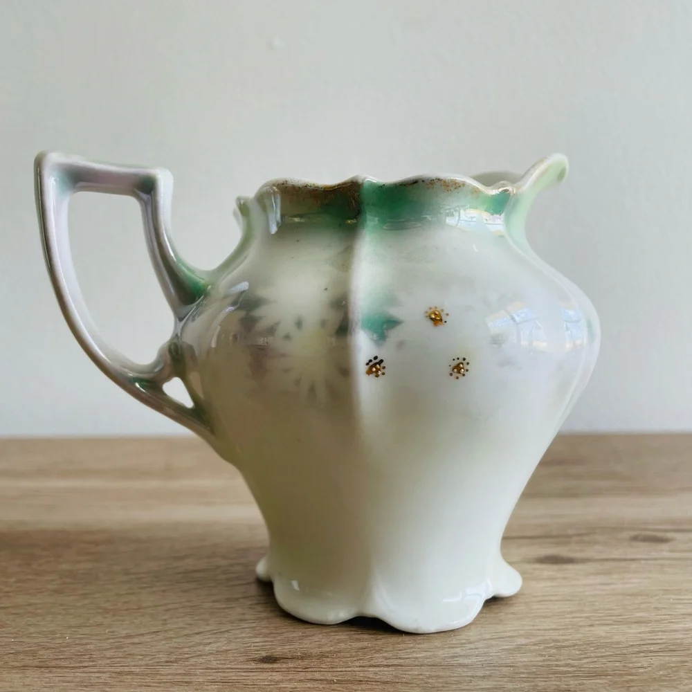 ✨ Vintage ✨ Antique Porcelain Creamer Hand Painted Weimar Republic of Germany